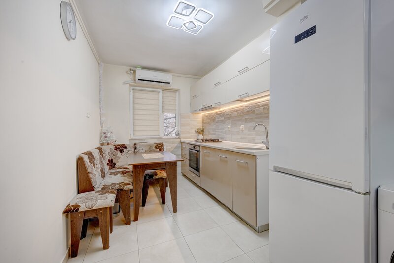 Berceni, Moldovita, Emil Racovita, parcare ADP, mobilat, utilat,