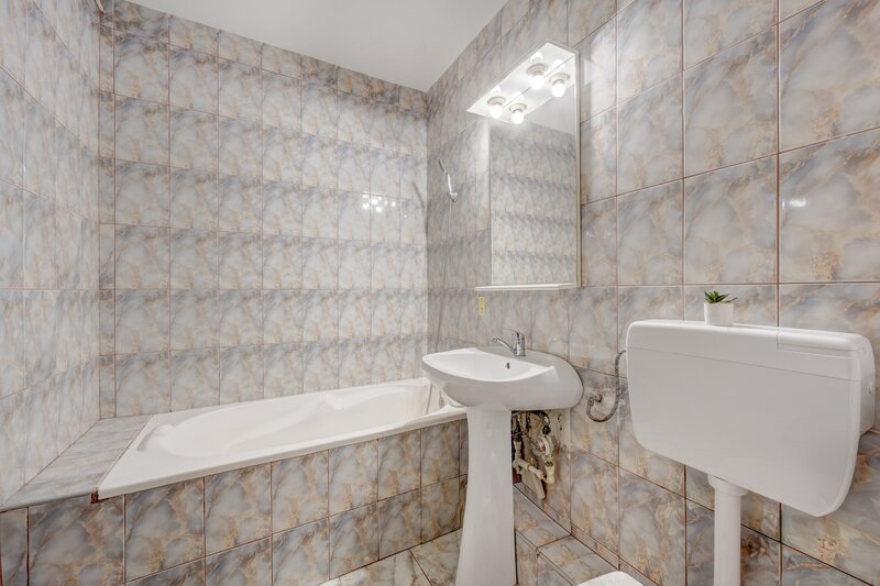 Berceni, Moldovita, Emil Racovita, parcare ADP, mobilat, utilat,